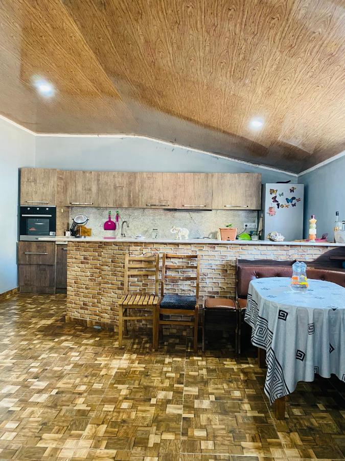 Mamuka'S Guesthouse Udabno Екстериор снимка